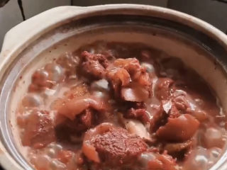 8、红烧羊排,暖fufu的酒糟红烧羊排煲完成～