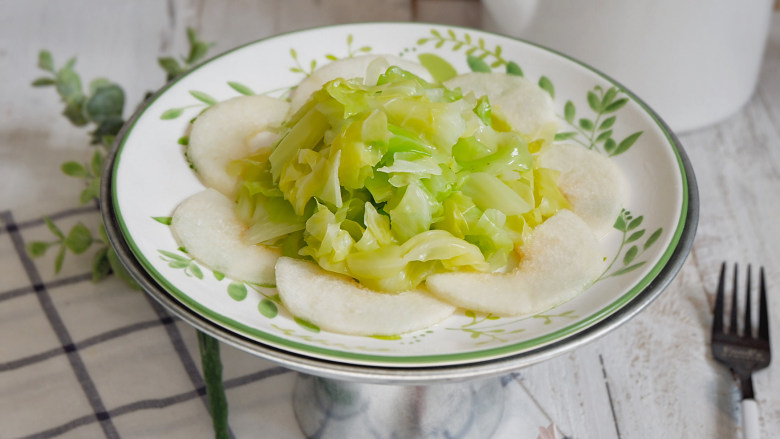 酸甜圆白菜爽口开胃的首选