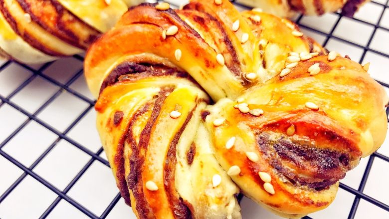 宝宝辅食宝宝版豆沙面包卷12M