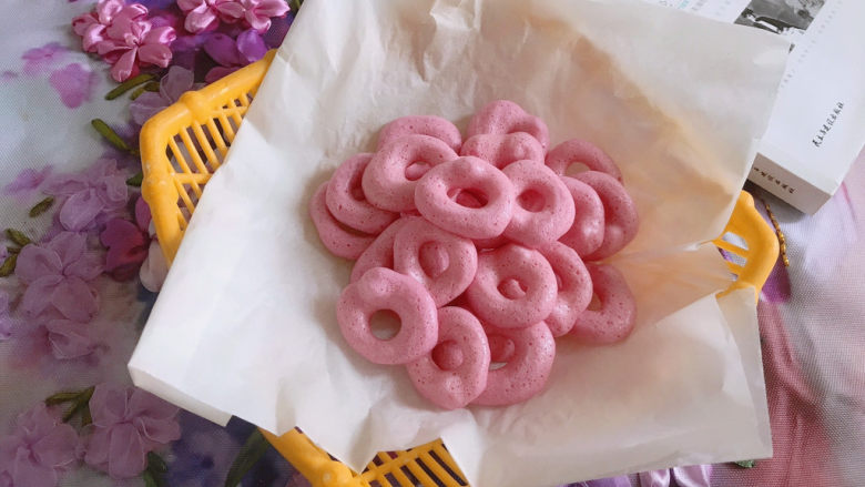 宝宝火龙果甜甜圈