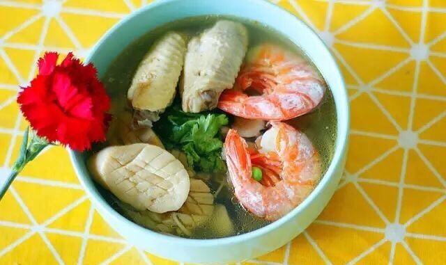 鸡翅菌菇煲鲜到极致