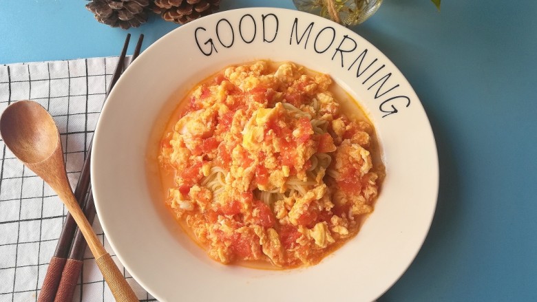 宝宝辅食西红柿鸡蛋拌面