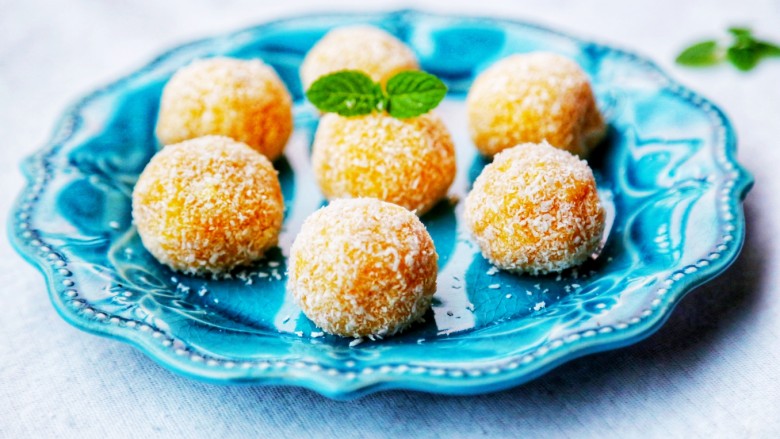 美食丨芝心红薯椰蓉球一口一个超好吃