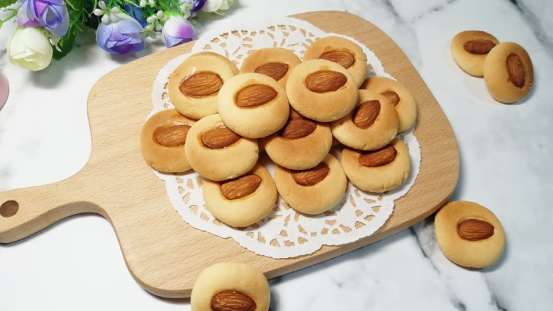 黄油杏仁饼干