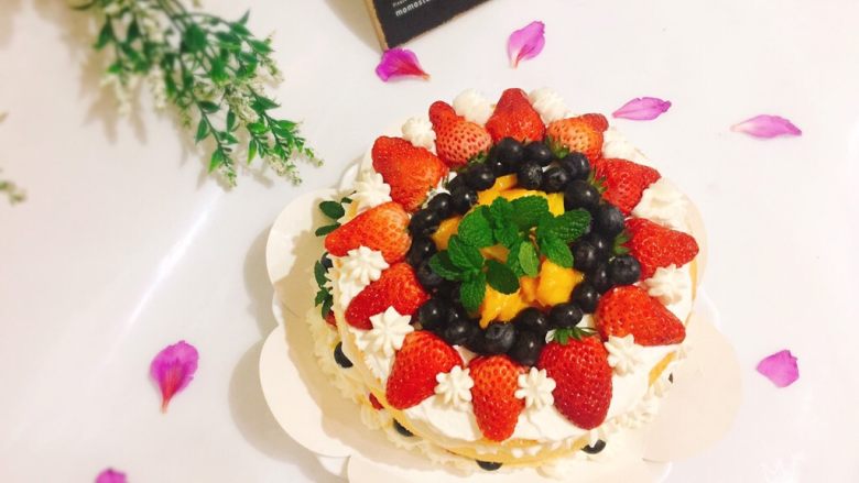 鲜果裸蛋糕最简易的奶油水果蛋糕