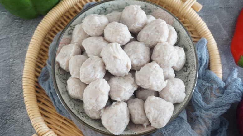 鲜嫩Q弹鱼丸教你在家做爱吃别错过做法简单比外面买的好吃