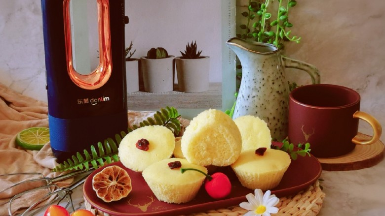 绵软细腻的酸奶蛋糕