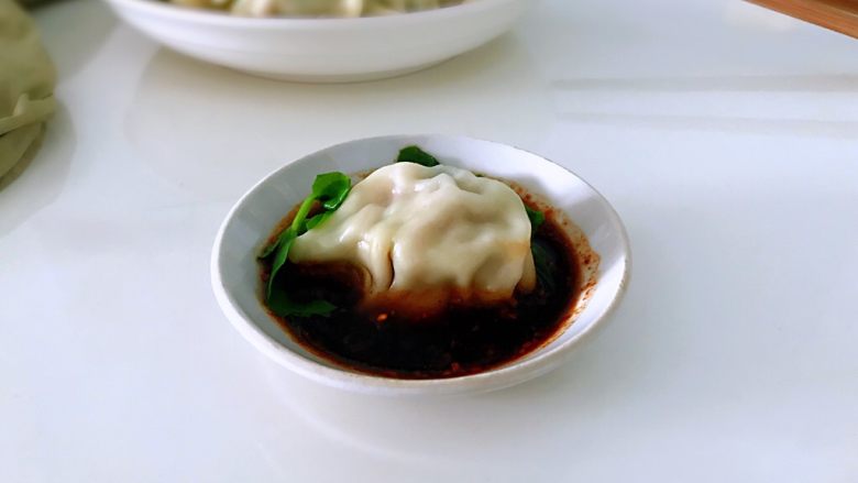 冬吃萝卜夏吃姜不用医生开处方胡萝卜白萝卜饺子吃起来