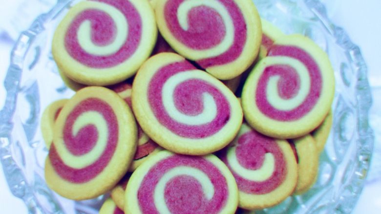 宝宝零食系列旋风小饼干