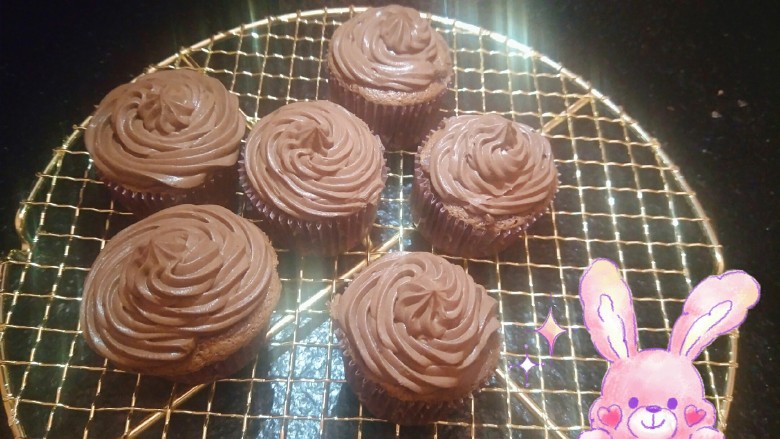 最柔软纸杯蛋糕—爆浆巧克力