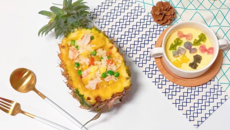 宝宝营养餐菠萝饭