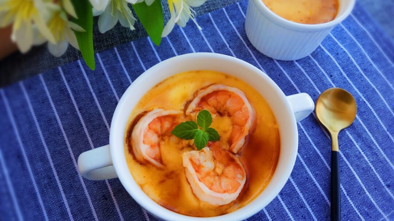 鲜美爽滑日本豆腐炖鸡蛋