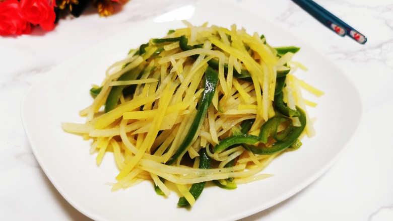 青椒炒土豆丝
