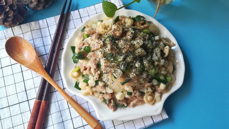 宝宝辅食海鲜菇盖饭