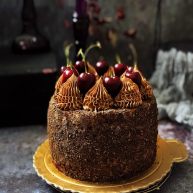 浓情蜜意－巧克力奶油蛋糕