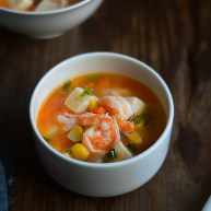 鲜虾豆腐汤辅食