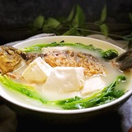 豆腐鲫鱼汤