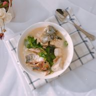 宝宝辅食鲫鱼豆腐汤10M