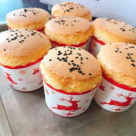 不开裂的海绵纸杯蛋糕粘米粉版