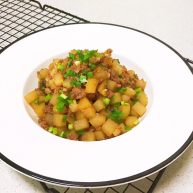 宝宝健康食谱豉油肉末烧土豆