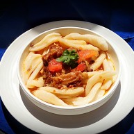 红烧羊排烩剪刀面