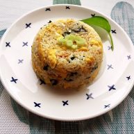 紫菜虾米蛋炒饭