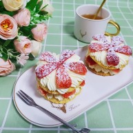 草莓拿破仑小蛋糕蛋挞皮版