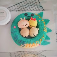 卡通圆环戚风蛋糕