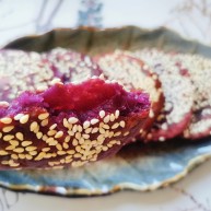 紫薯芝麻饼