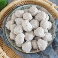 鲜嫩Q弹鱼丸教你在家做爱吃别错过做法简单比外面买的好吃