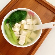5分钟快手菜适合减肥的油菜豆腐汤