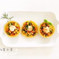 彩蔬虾仁蒸玉米挞—让宝宝直接端着玉米小碗开动吧