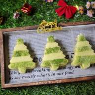 迷你圣诞树蛋糕