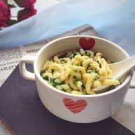 宝宝辅食9M青菜鳕鱼面线