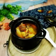 辅食计划乳鸽红菇汤