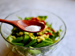 13、凉拌黄瓜,加盐