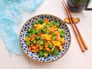 11、秋葵炒蛋,色彩艳丽！