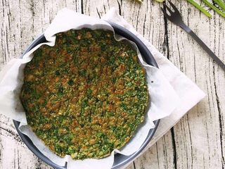 6、健康低卡餐-菠菜早餐面包,烤完后拿出来稍加冷却