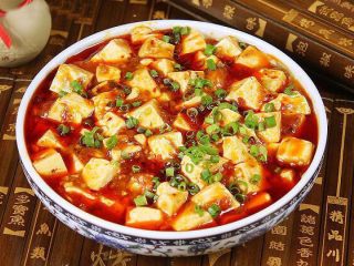 12、麻婆豆腐,出锅后，可以撒少许花椒面