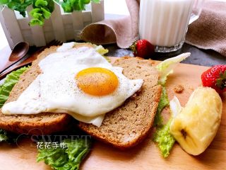 11、英式快手营养早餐,开吃吧。