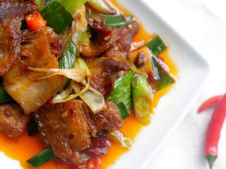 16、川味回锅肉,香喷喷