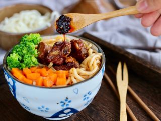 12、排骨面,一碗面就做好啦