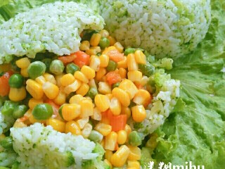 10、迷彩饭团,漂亮的颜色最能吸引小朋友的眼睛