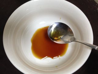 4、懒人料理+快手清汤挂面,香油适量