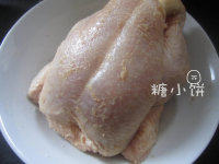 3、盐焗鸡,腌制几个小时入味