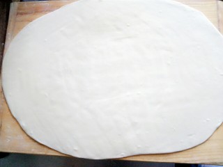 12、油泼扯面,擀开，稍厚一点