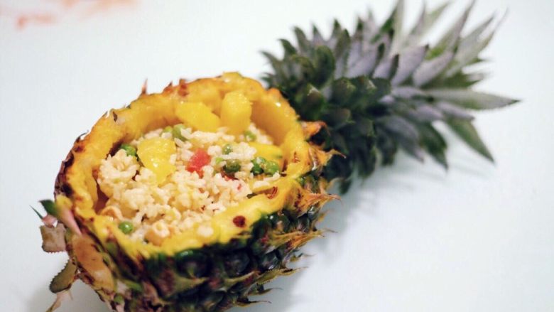 清甜可口的菠萝饭~