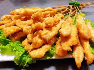 10、鸡肉串串香,炸鸡肉串串是回忆儿时的味道