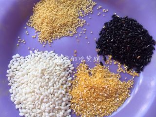 1、杂粮八宝粥,食材1