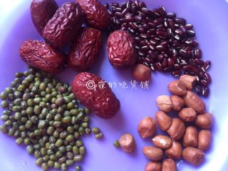 2、杂粮八宝粥,食材2